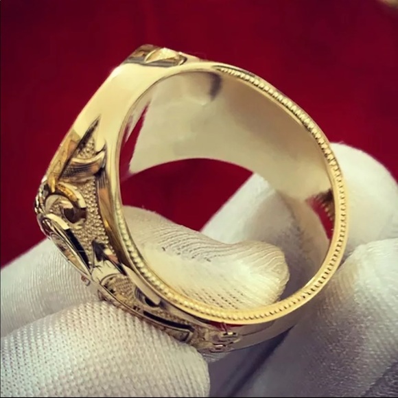 New Unisex Yellow Gold Eagle American Street Ring - Picture 2 of 4